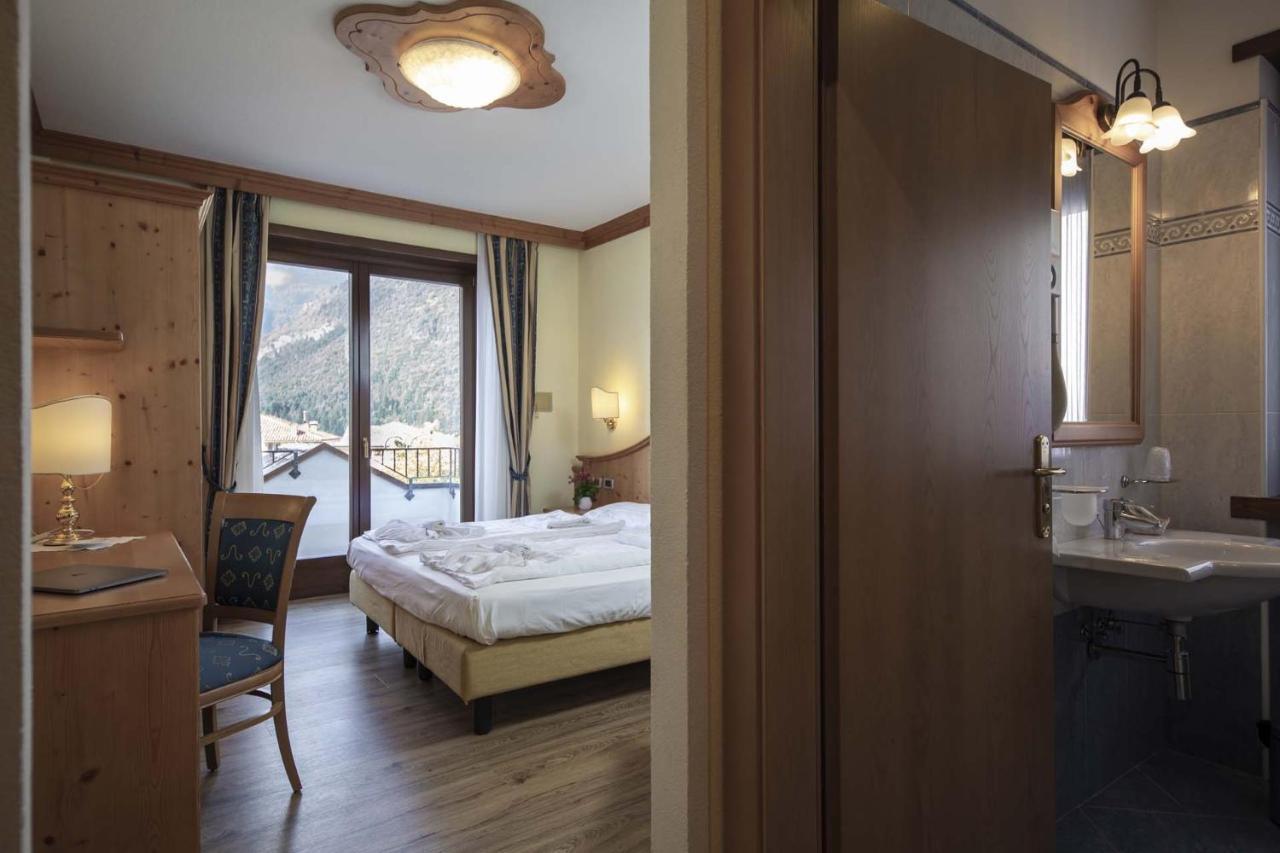 Ariston Lake View Hotel Molveno Buitenkant foto