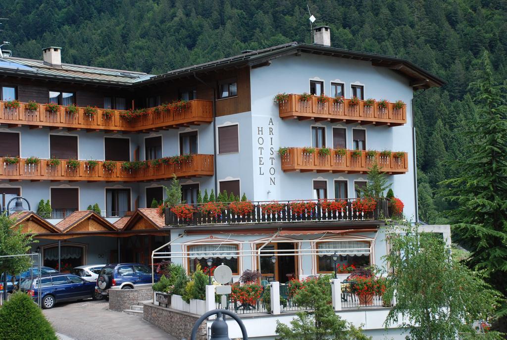 Ariston Lake View Hotel Molveno Buitenkant foto