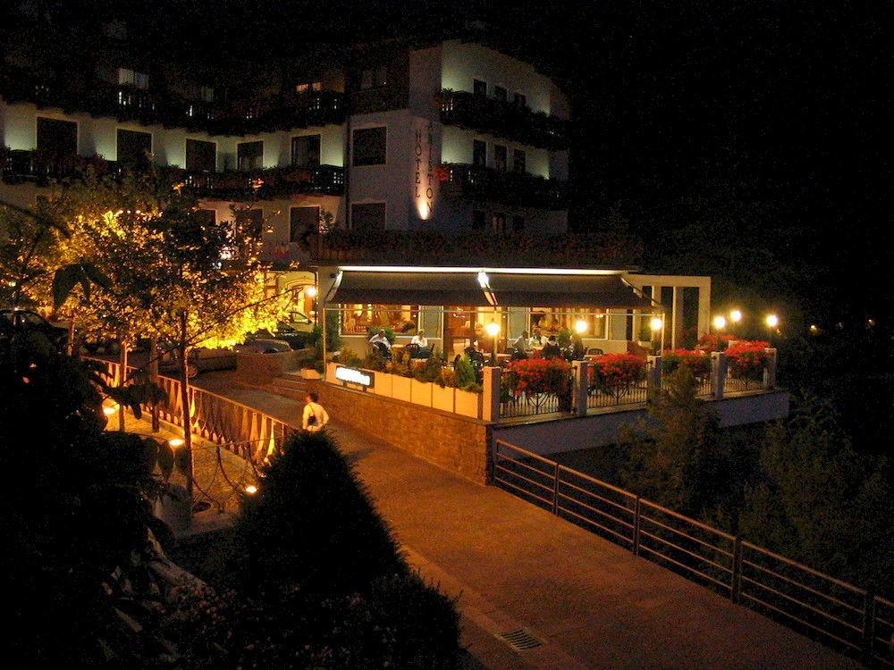 Ariston Lake View Hotel Molveno Buitenkant foto