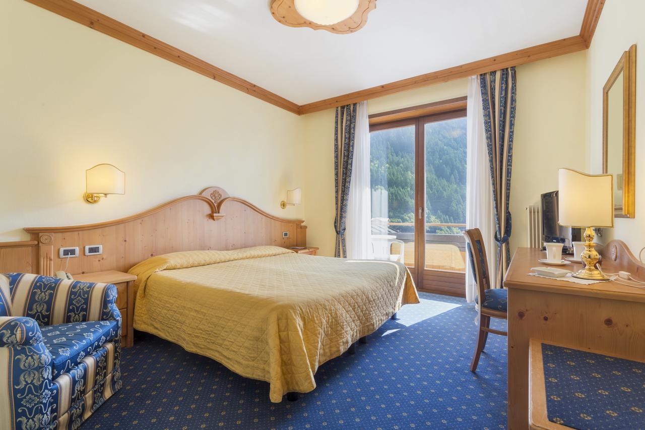 Ariston Lake View Hotel Molveno Buitenkant foto